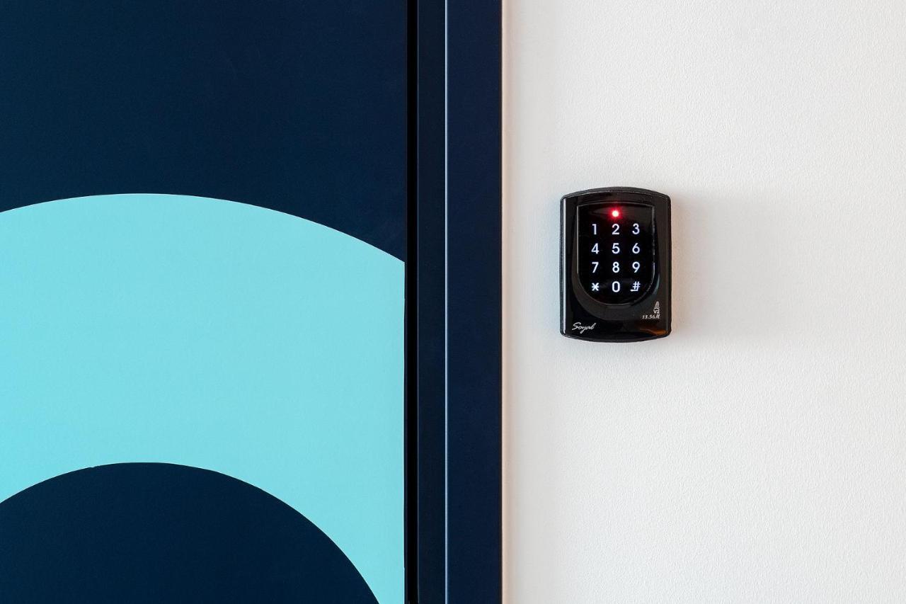 Neotel Tallinn Kültér fotó